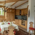 Chesa Spuonda 1-7 By Interhome
